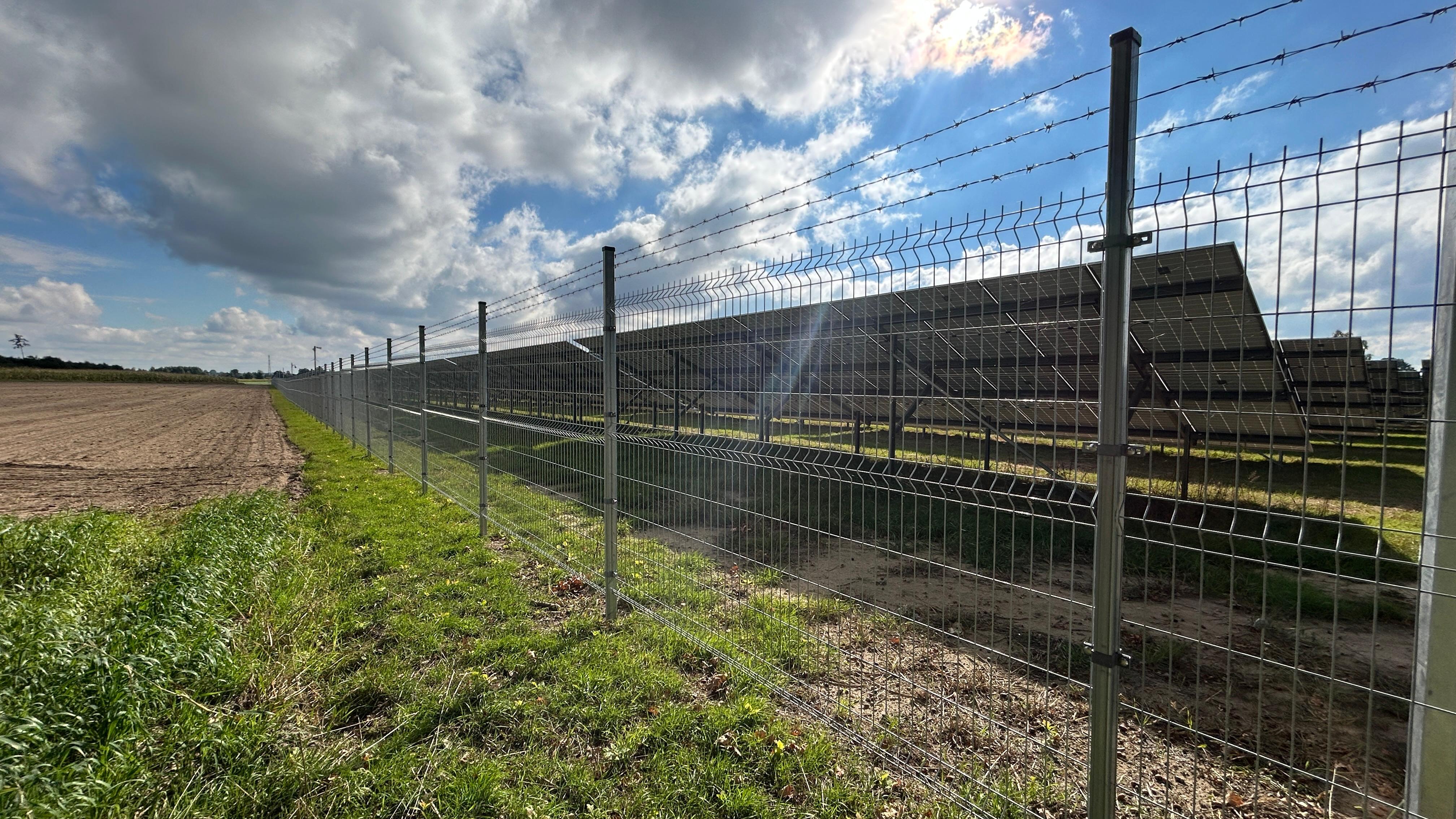  Profesjonalne ogrodzenia dla projektów PV i BESS